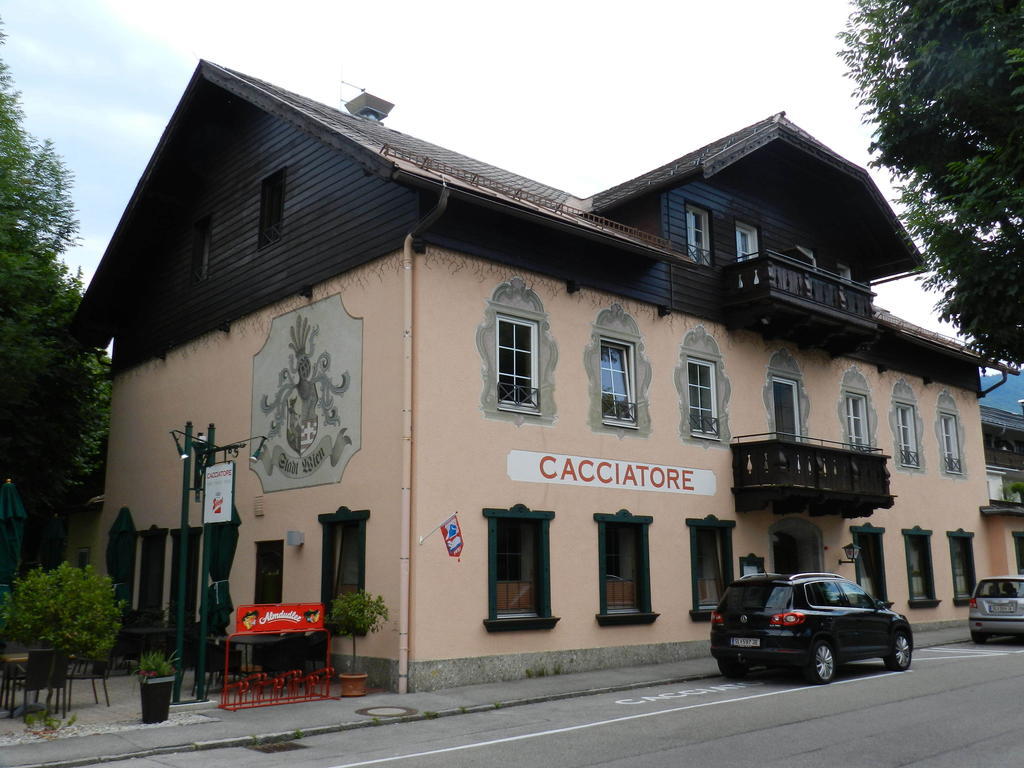 Youhey Am Wolfgangsee Strobl